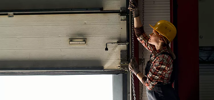 Addressing Common Garage Door Stoppage Issues in Van Buren, AR